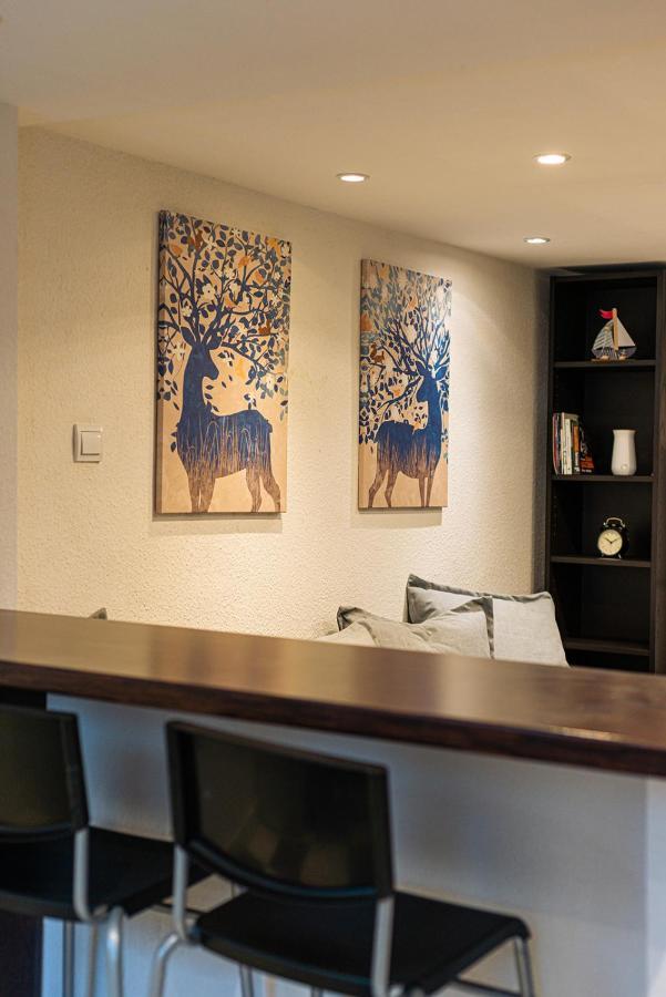 Cosy Corner - Entire Apartment Near Oktogon ブダペスト エクステリア 写真